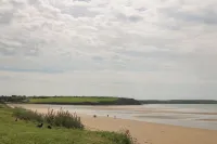 Curragh Cottage Hotels in der Nähe von Slade Castle