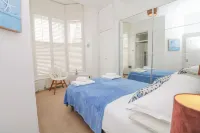 Oceans Side - Apartments