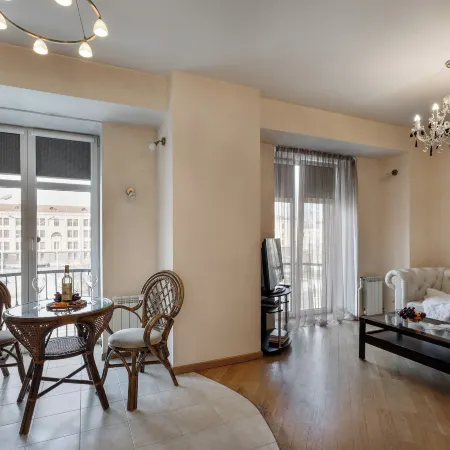 Comfortable Apartments near the metro.