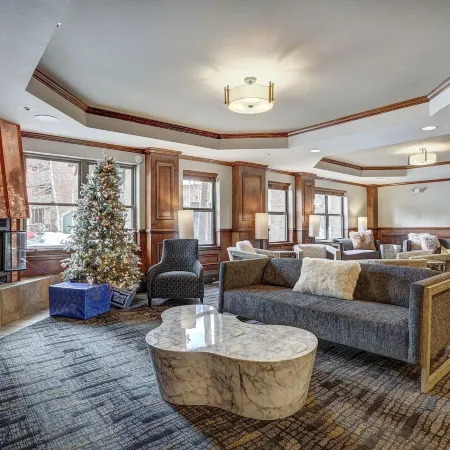 Relaxed Studio Seconds to Historic Main Street - Sleeps 4