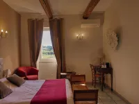 Logis Hôtel la Bastide des Monges Hotels in Nyons