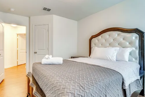 13 Mi to Lackland Afb: San Antonio Home! - Country Houses