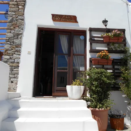 La Veranda of Mykonos Traditional Guesthouse