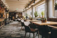 톰슨 센트럴 호텔 & 아파트먼트