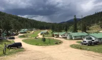 Bailey Lodge