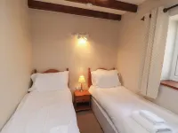 Broadings Cottage at Broadings Farm Hotels in Lythe