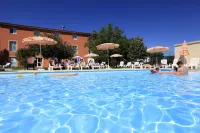 The Originals Boutique Hôtel le Pariou Issoire Hotels in Parentignat
