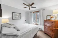 Moxham 58h - Adirondack Retreat Mountain Views 3 Bedroom Townhouse by The Summit at Gore Mountain