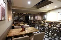 魯皮帥伍酒店 - 早餐