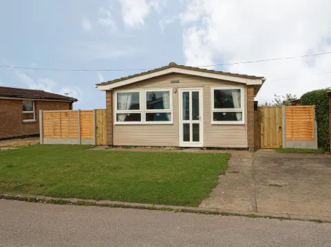 Moggs Retreat Hotels in Mablethorpe