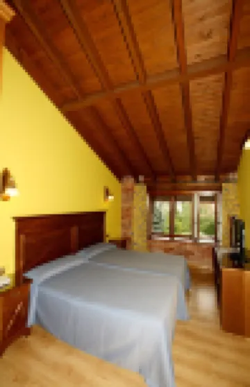 因佩里昂酒店 帕雷斯酒店