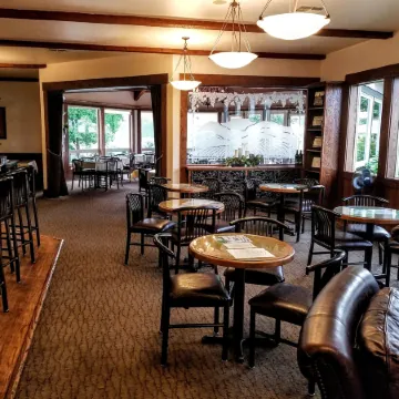 Resort at Eagle Point Golf Club Lodging