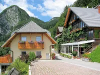 Apartment house Jager Hotels in Ukanc