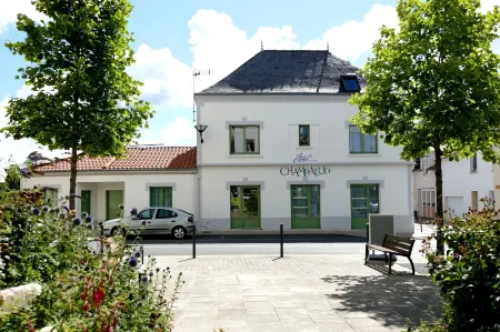 Logis Hotels le Champalud Restaurant la Citadelle