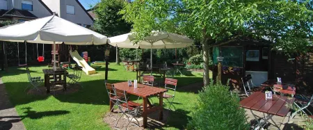 Ziegenbruch's Hotel & Restaurant Отели в г. Бюнде