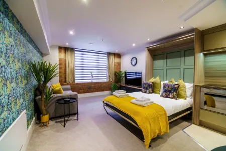 No. 47 Отели рядом с достопримечательностью «Margaret Clitherow Shrine»