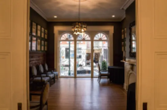 โรงแรมดไวต์ดี