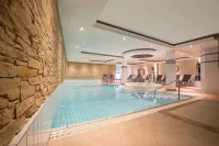 Alpenhotel Tirolerhof - Pools