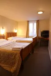 Chequers Inn Hotel - Parkering