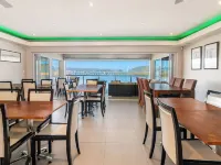 Phoenix Lodge and Waterside Accommodation Hotels in Knysna