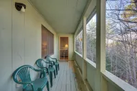 Bartlett Mtn Retreat 1 Mi to Attitash Ski Lifts - Wifi