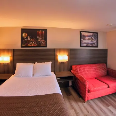 Maple Leaf Inn