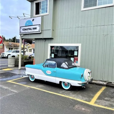 Coastal Inn and Suites