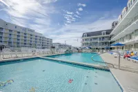 Fleur de LIS Beach Motel - Beach