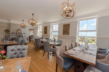 The Ship Inn Отели рядом с достопримечательностью «Cromer Beach»