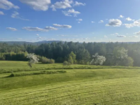 High Hill Inn Hotels in Washington County