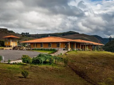 Tambo Sapalanchan Hotels in 