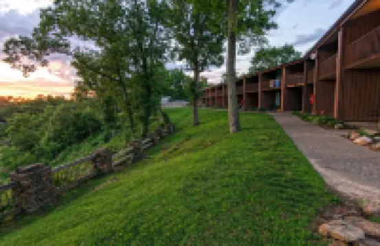 Pennyrile Forest State Resort Park Hotels in 