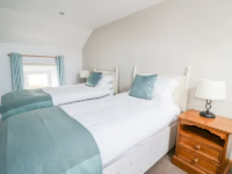 The Old Cook House Hotels in Eden