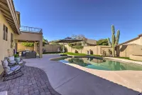 Complimentary Heated Pool Goodyear Getaway! - 수영장