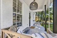 Modern and Chic Gulfport Escape Walk to Beach! - Beach