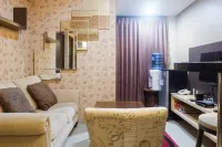 Minimalist 2Br Apartment at Tamansari Papilio Hotels in Gayungan