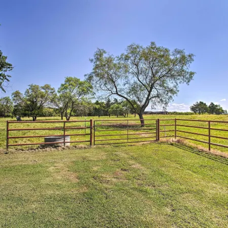Texas Countryside Retreat on 130 Acres!