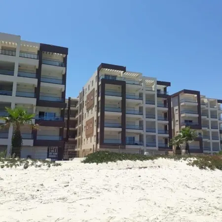 Beach Front Luxury Living Apartment
