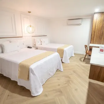 Six Hotel Guadalajara Degollado Отели рядом с достопримечательностью «Арена «Бенито Хуарес» в Гвадалахаре»