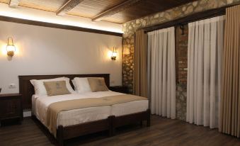 Kruja Albergo Diffuso , Inside Kruja Castle