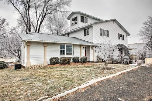 Spacious Gifford Retreat w/ Scenic Farmland Views - Wifi