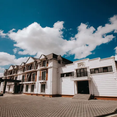 Castle Resort Spa Hotel Отели в г. Исмаиллы