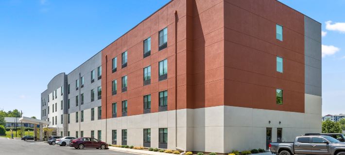 Holiday Inn Express ASHEVILLE - WOODFIN by IHG Hotels in Asheville