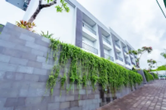 努薩杜瓦尼瓦薩酒店 鄰近Bluemoon Chapel Ocean Blue的酒店