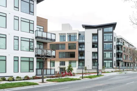 Global Luxury Suites at Downtown Mountain View Отели рядом с достопримечательностью «Кремниевая долина»