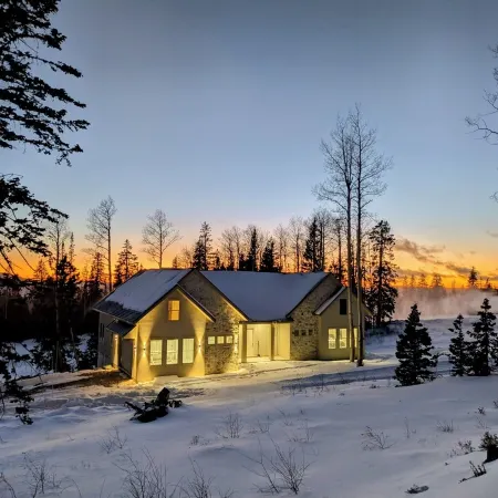 Brand New Ski-in Ski-Out at Eagle Point Resort Utah - Sleeps 33 Comfortably!