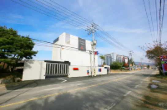 Yangpyeong Show Hotel Hotels in Yangpyeong-gun