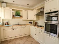 Bari Hotels in Aberaeron