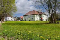 Café Und Hotel Zum Grünen Baum Hotels in Neustadt bei Coburg