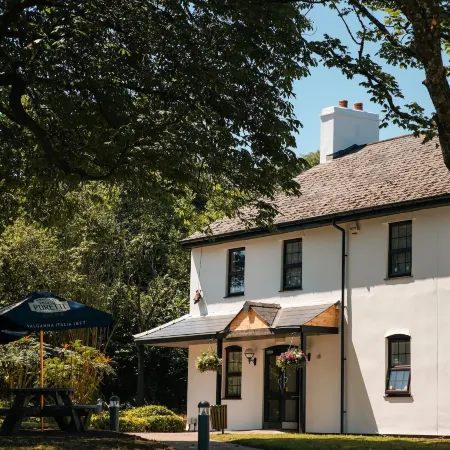 Coach & Horses Hotel
